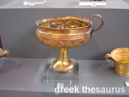 Gold and silver tableware